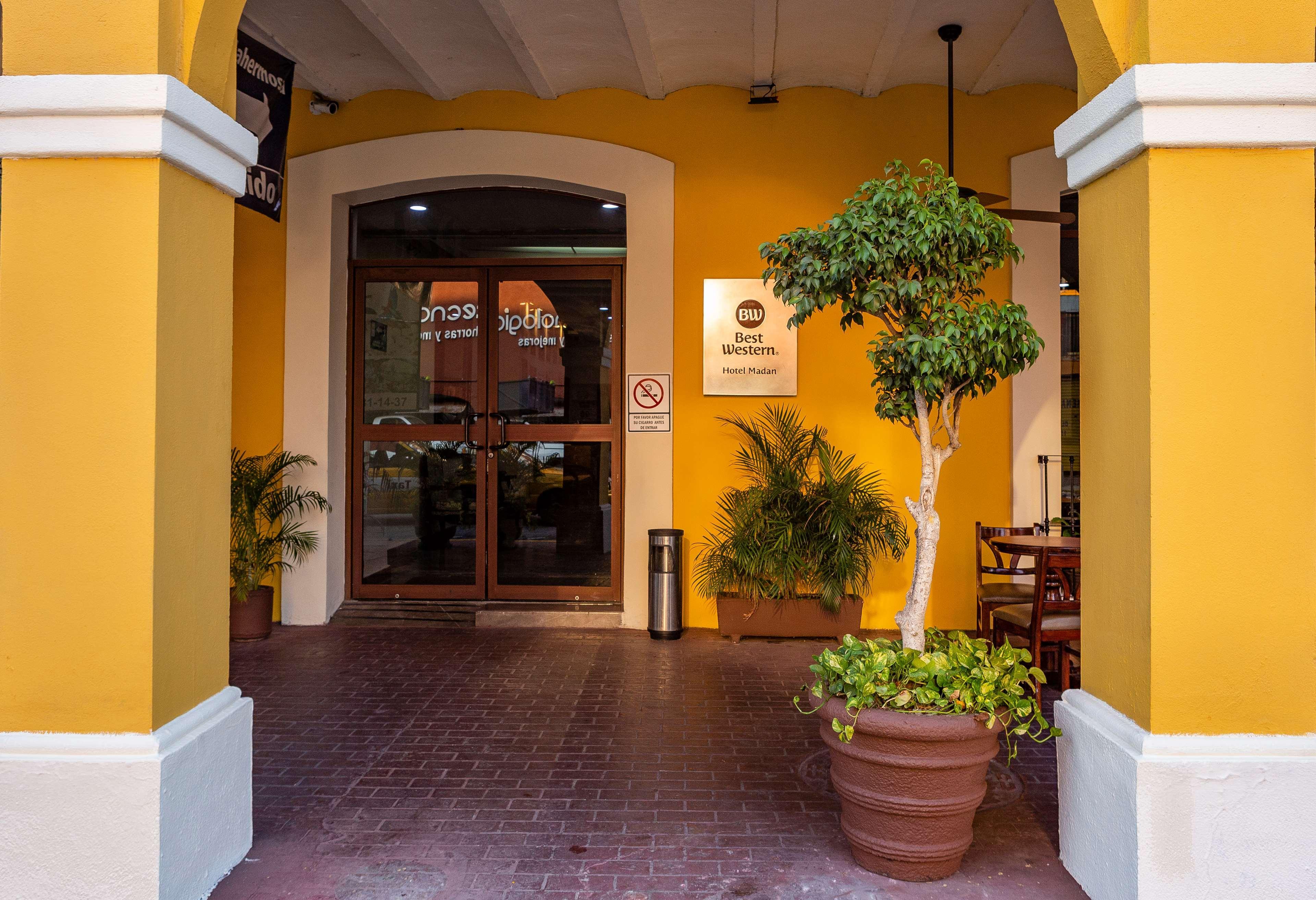 Best Western Hotel Madan Villahermosa Ngoại thất bức ảnh